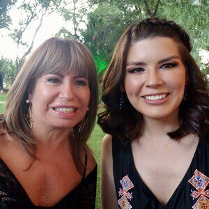 Meet your Posher, Pam